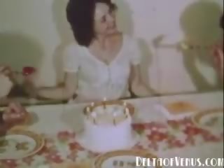 Klasik kotor video awal 1970s bahagia fuckday