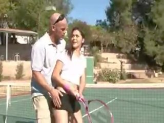 הארדקור סקס סרט vid ב ה tenis בית משפט